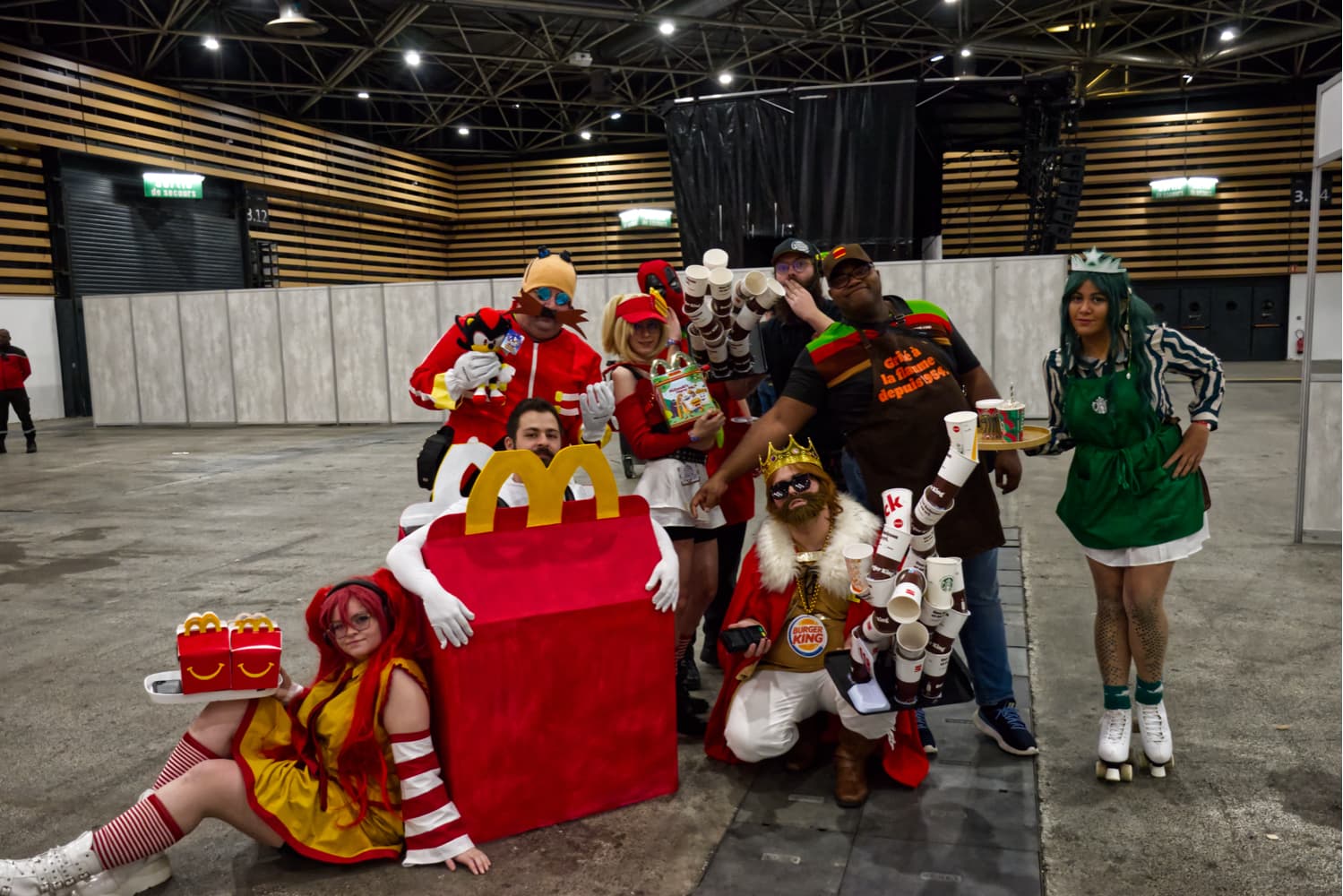 Starbucks JT - Photo 5