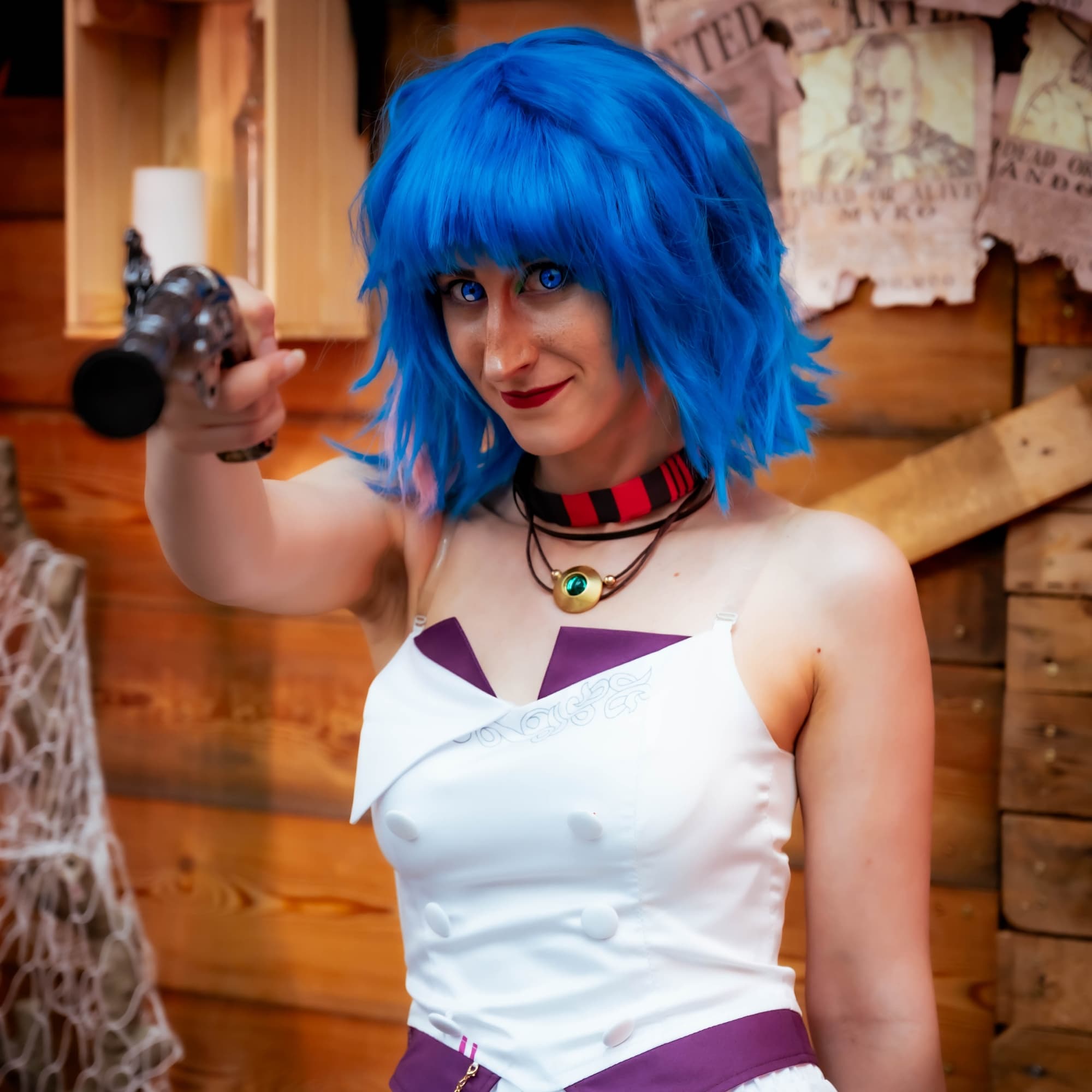 On to click 2025 - Arcane cosplay photoshoot cover