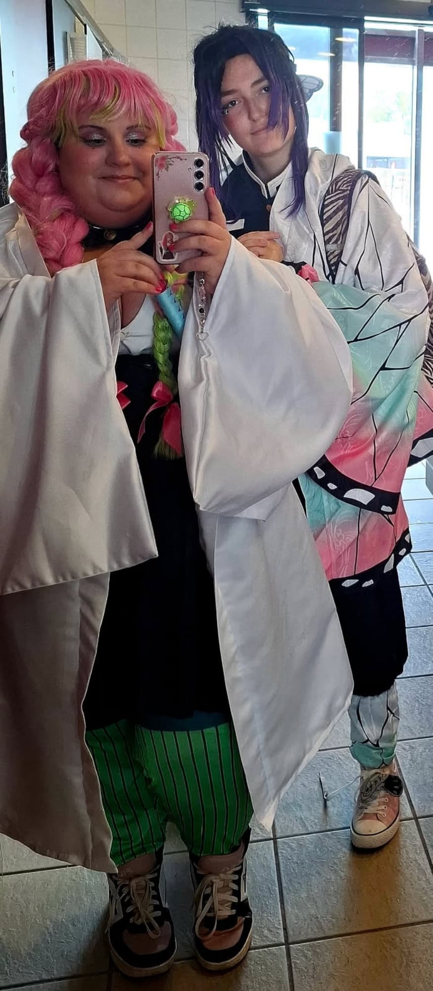 Shinobu et Mitsuri - Photo 5