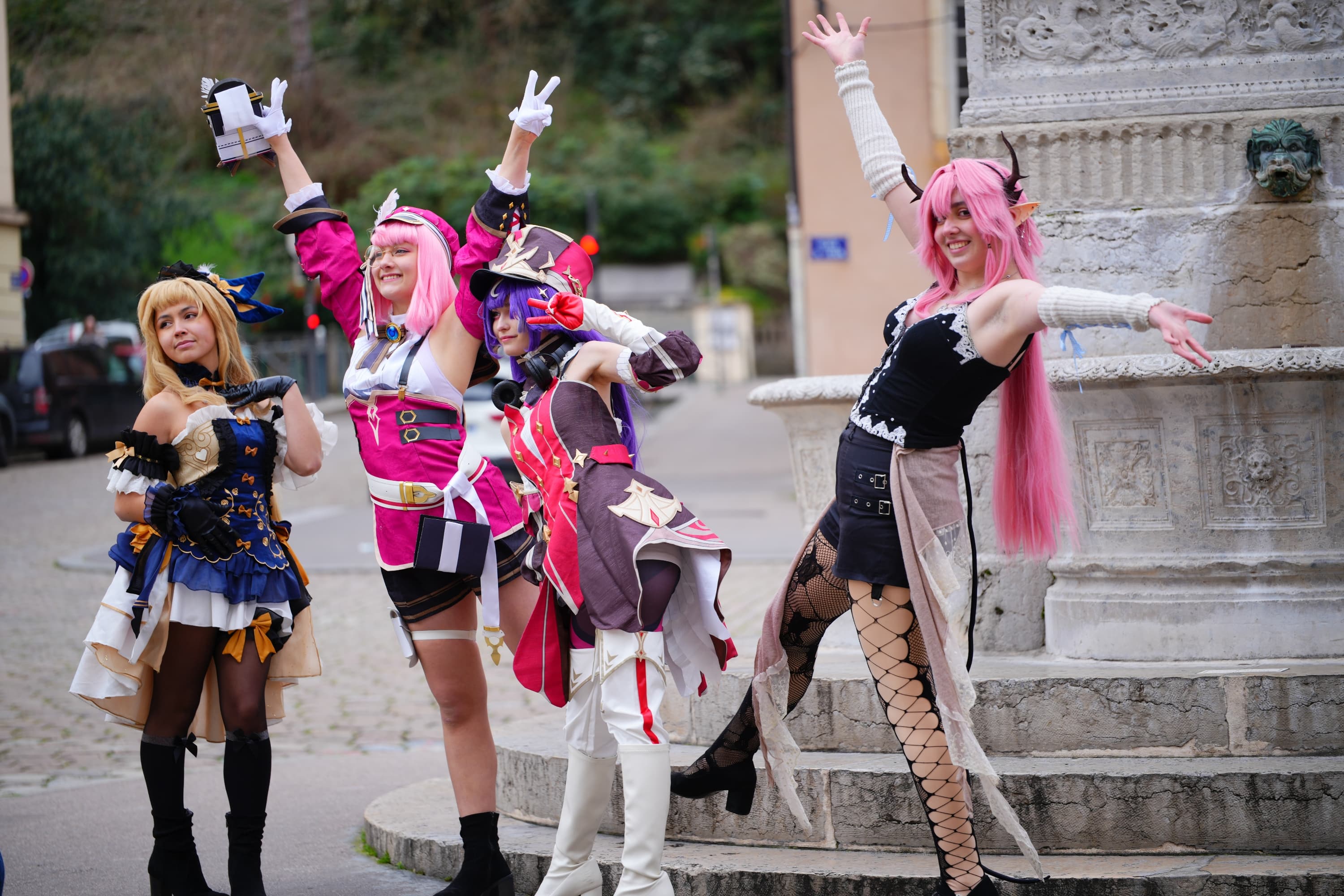 Backstage - Photo 23