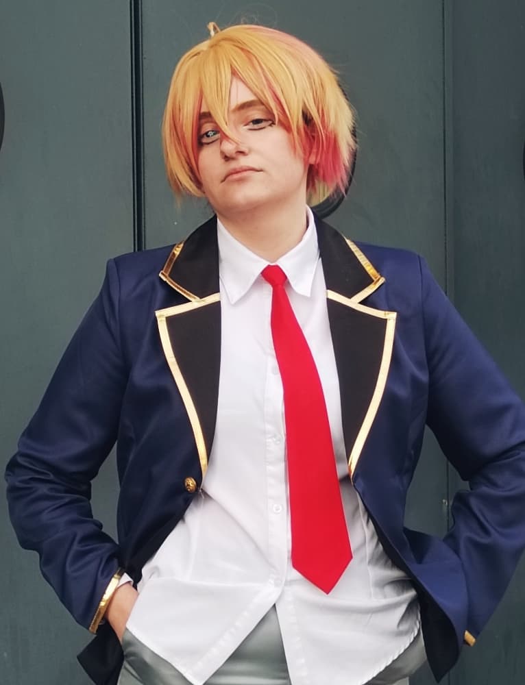 Aqua Hoshino - Photo 1