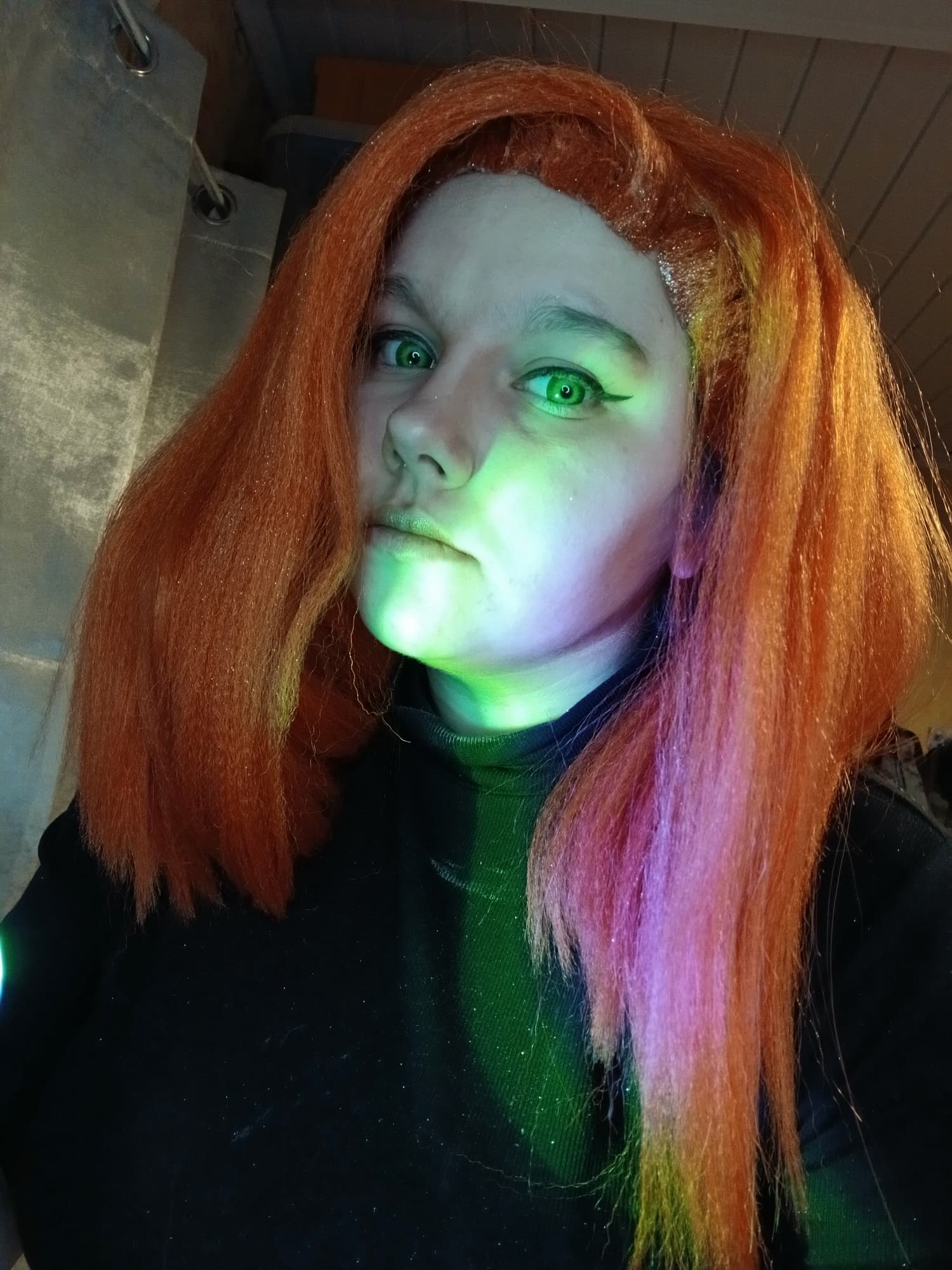 Kim at home - Photo 21