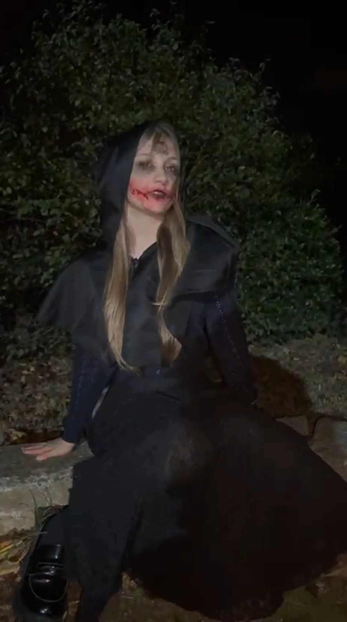 Bela Dimitrescu - Photo 5