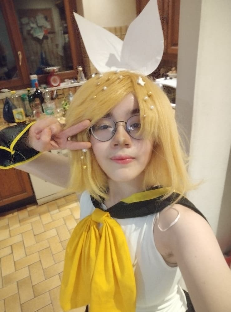 Rin Kagamine 💫 - Photo 3