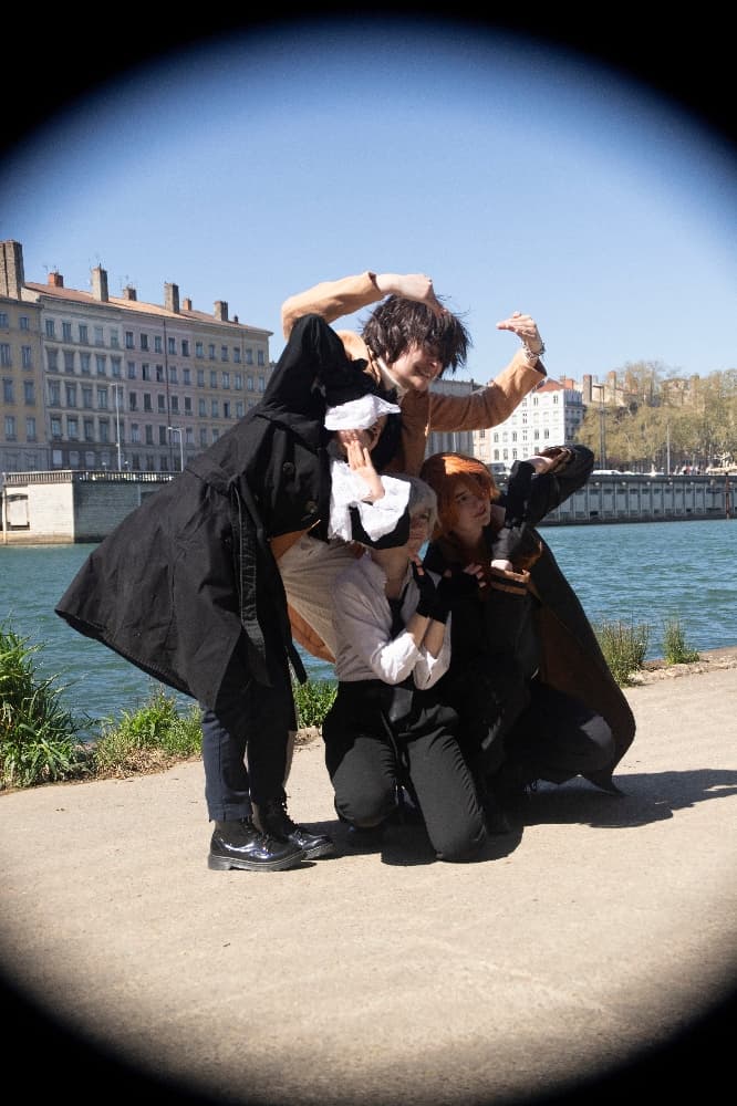 Bungo stray dogs  - Photo 1