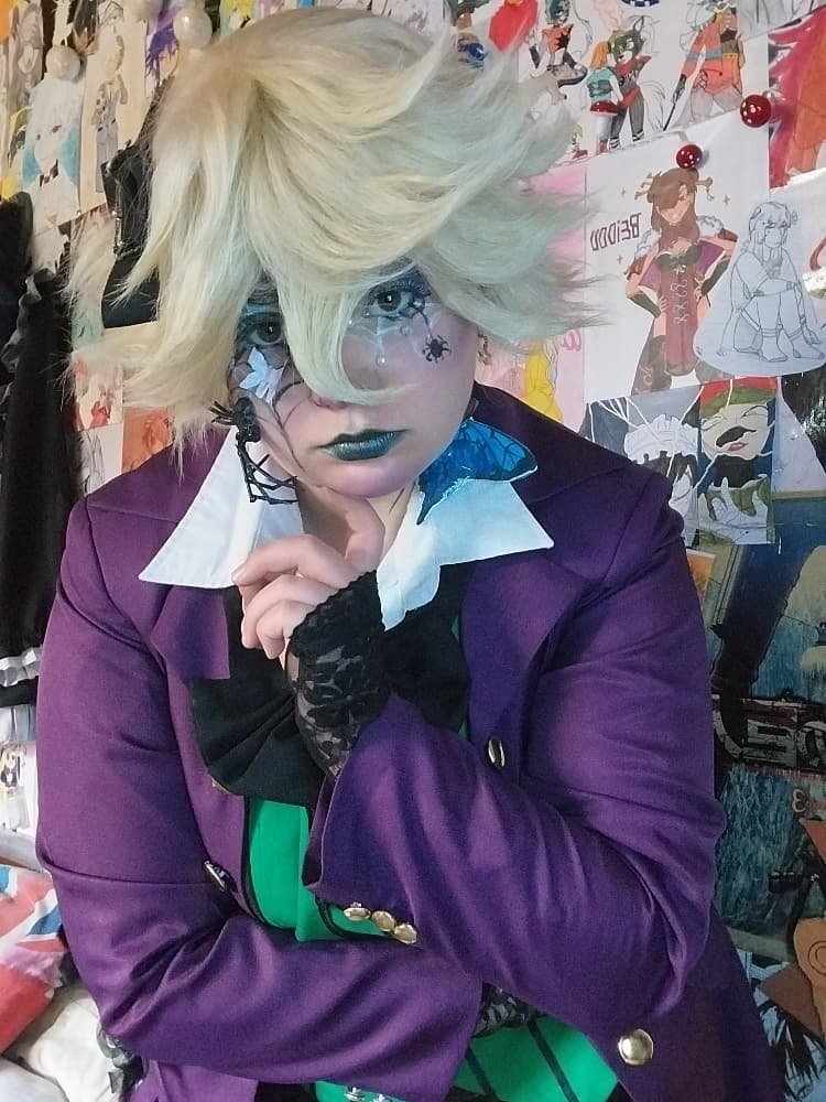 GlowupAlois - Photo 1