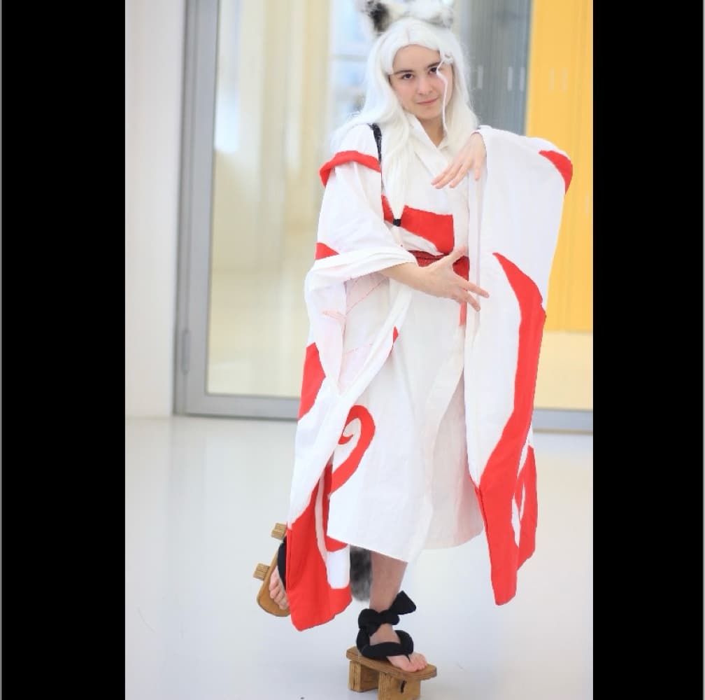 Amateratsu  - Okami cosplay photoshoot cover