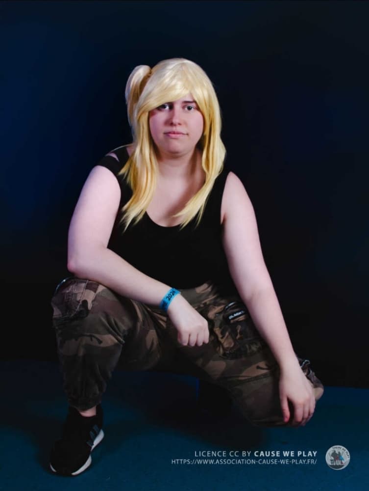 Lucy Army parMashima - Photo 2