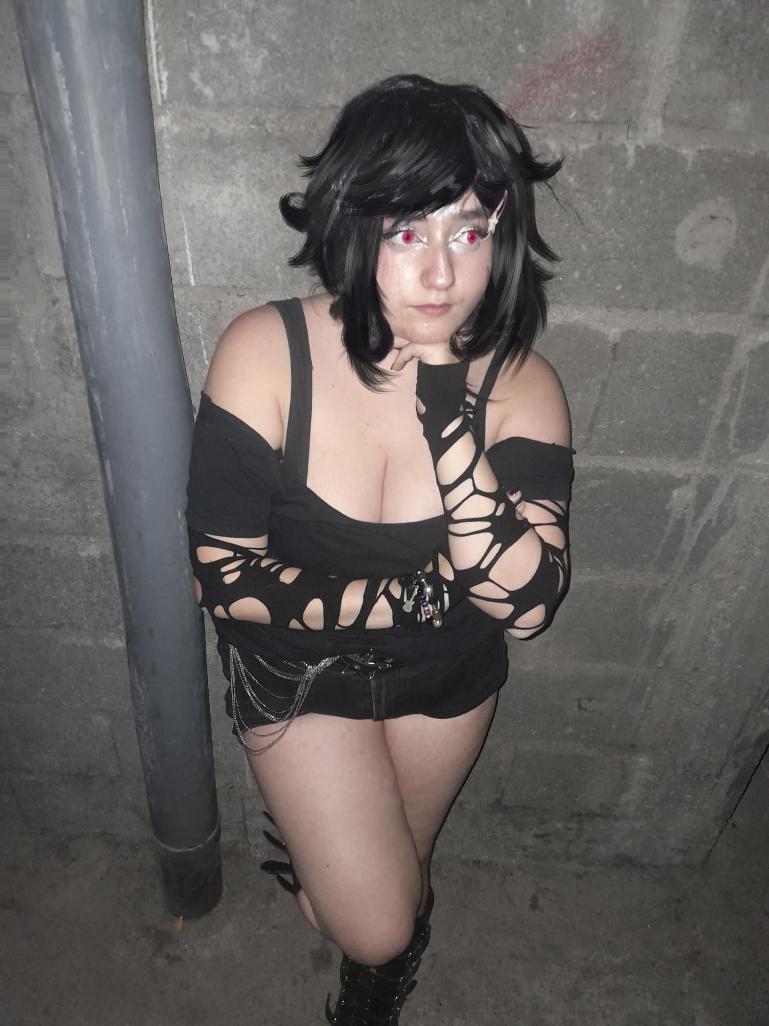 Ashley graves - Photo 3