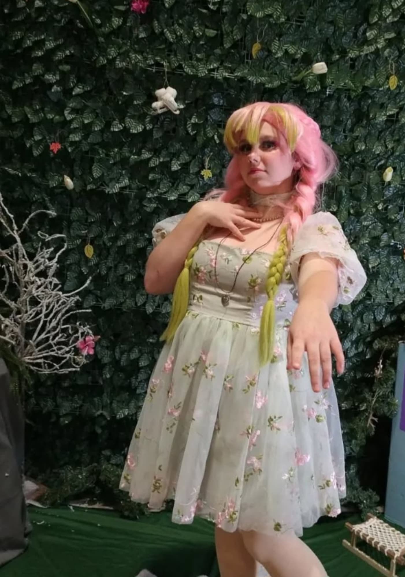 Mitsuri (casual) - Photo 3