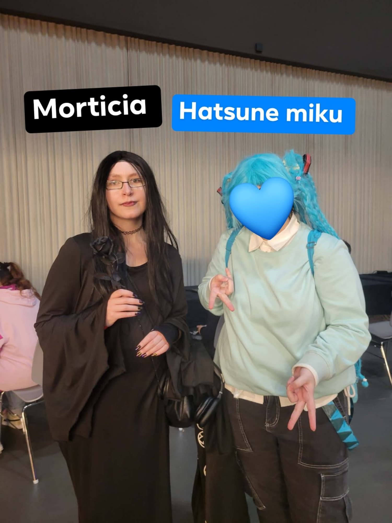 Morticia addams - Photo 1
