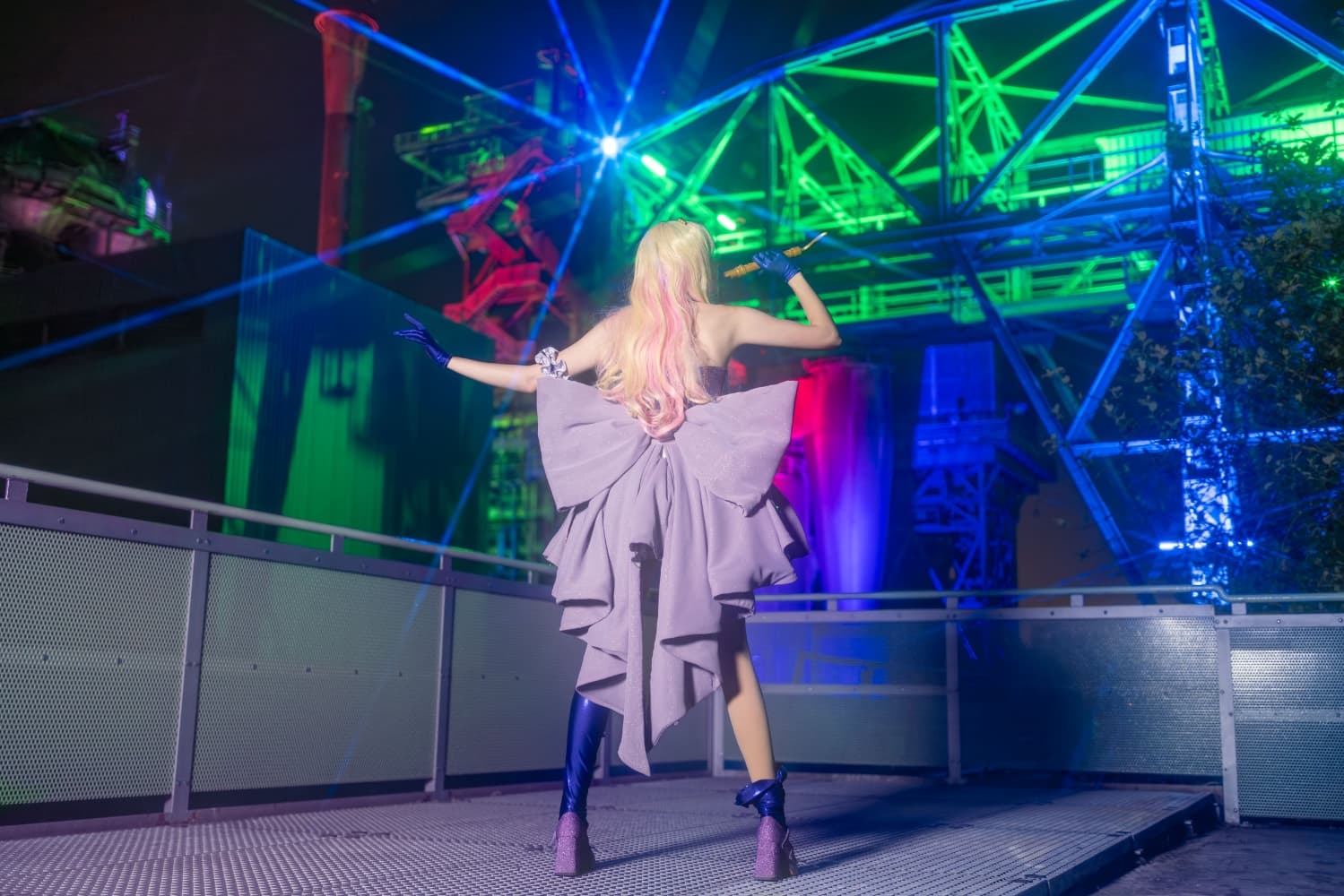 Sheryl Nome -Lion- - Photo 4