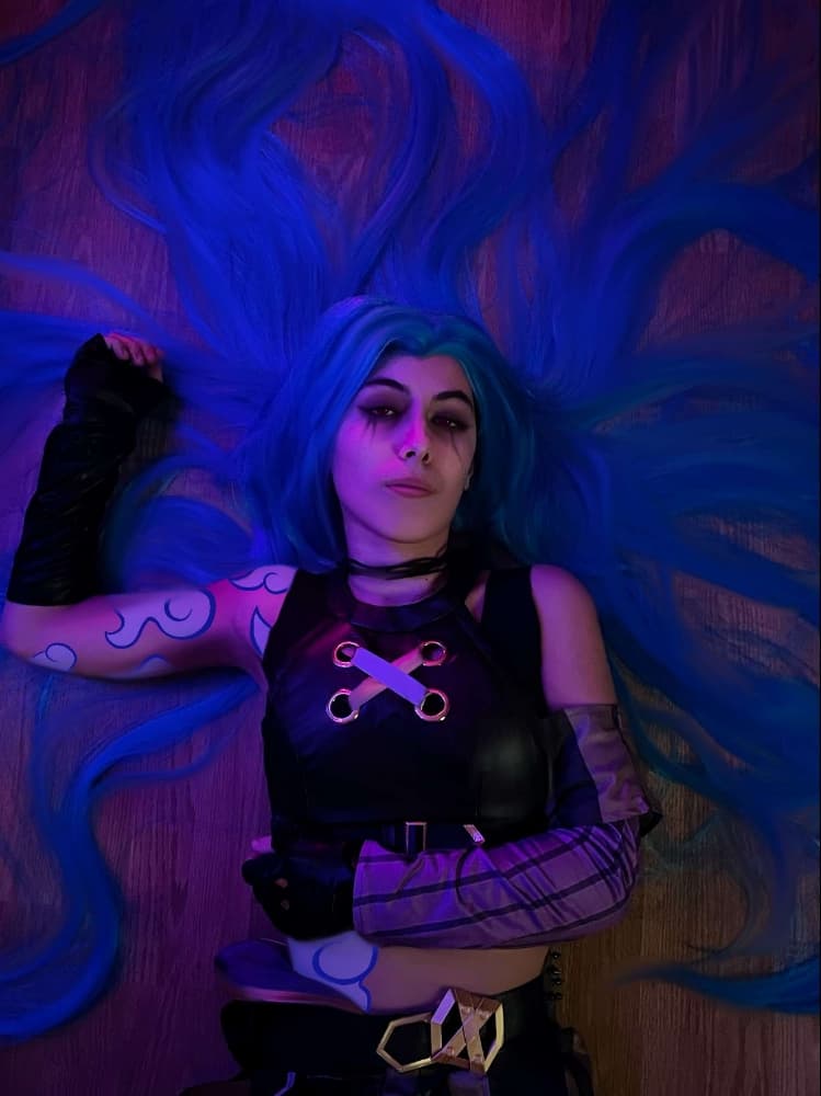 Jinx - Photo 1