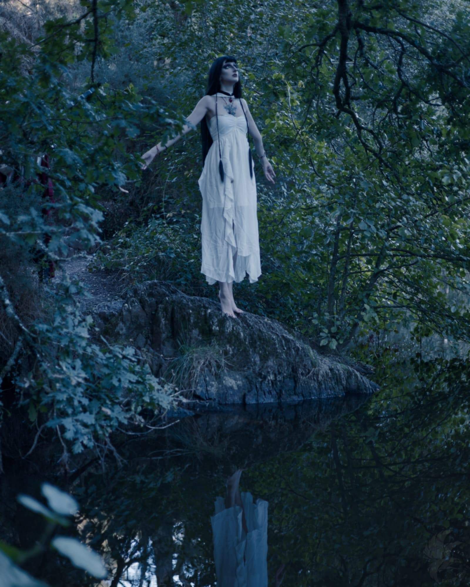 Drag witch - Photo 2