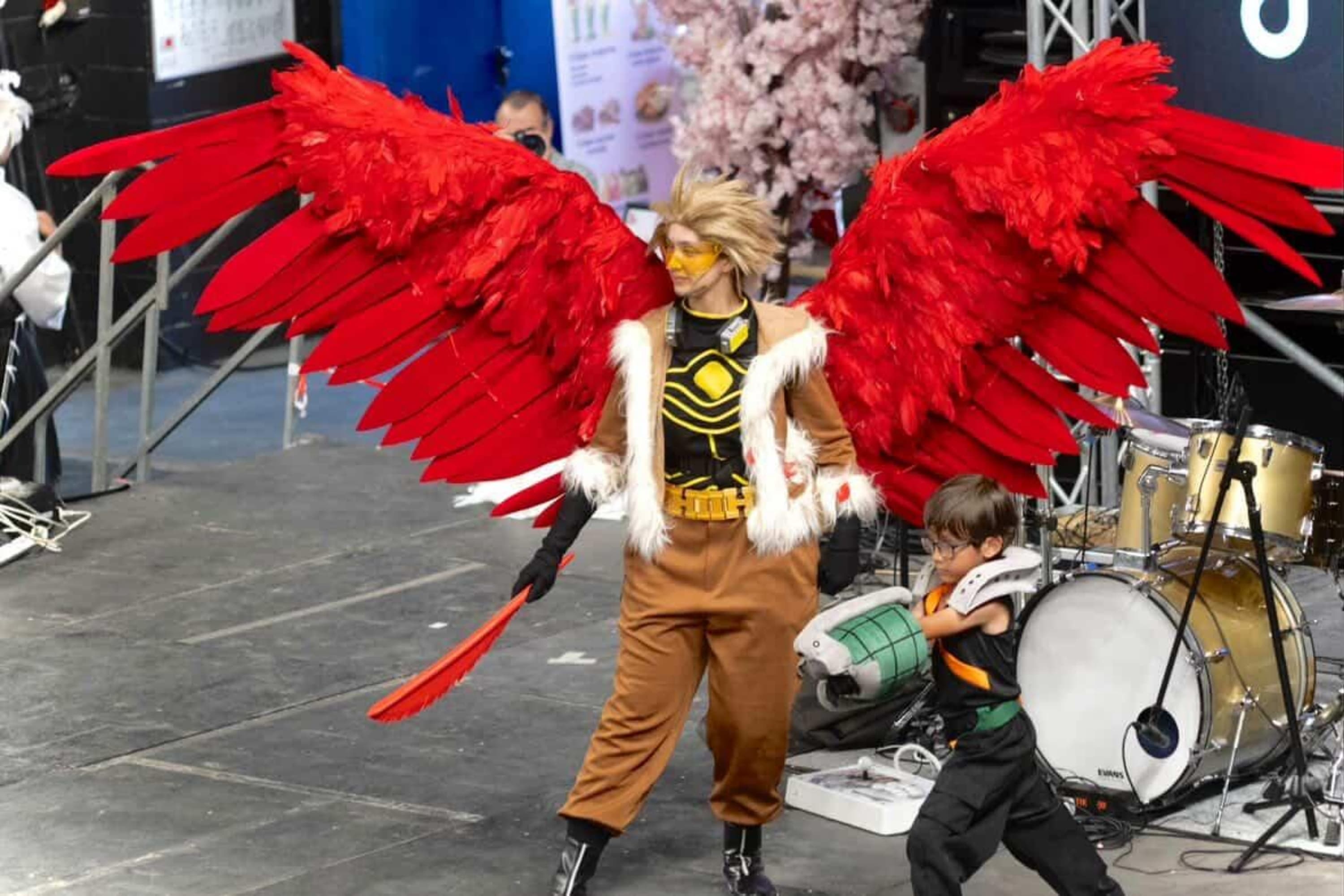 Hawks et mini bakugo - Photo 20