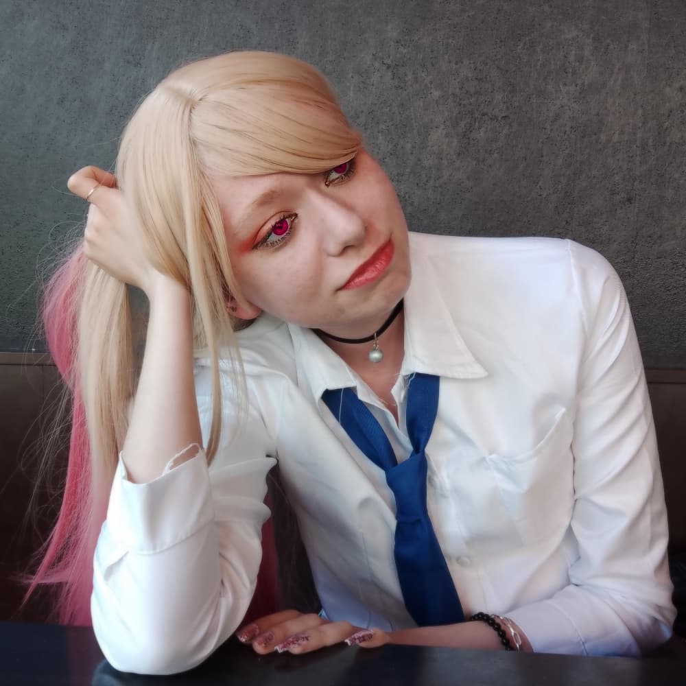 Marin Kitagawa - My Dress-Up Darling cosplay photoshoot cover