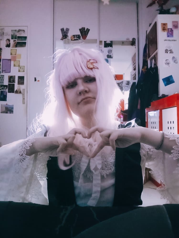 Mizuki Akiyama - Photo 28