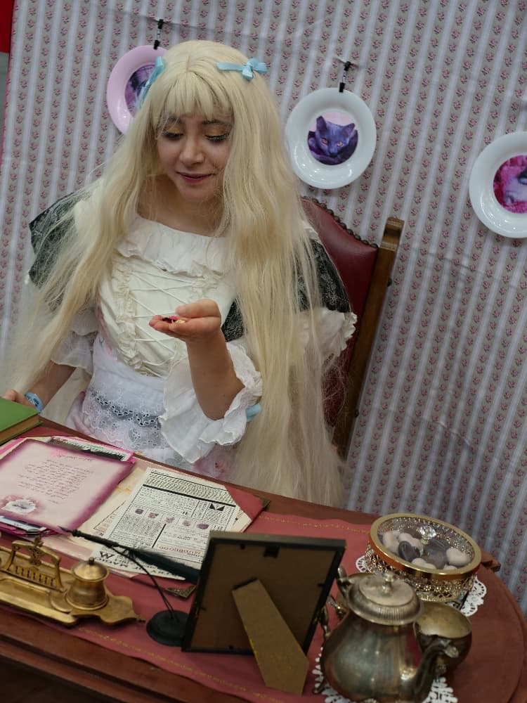 Bibliophile Princess