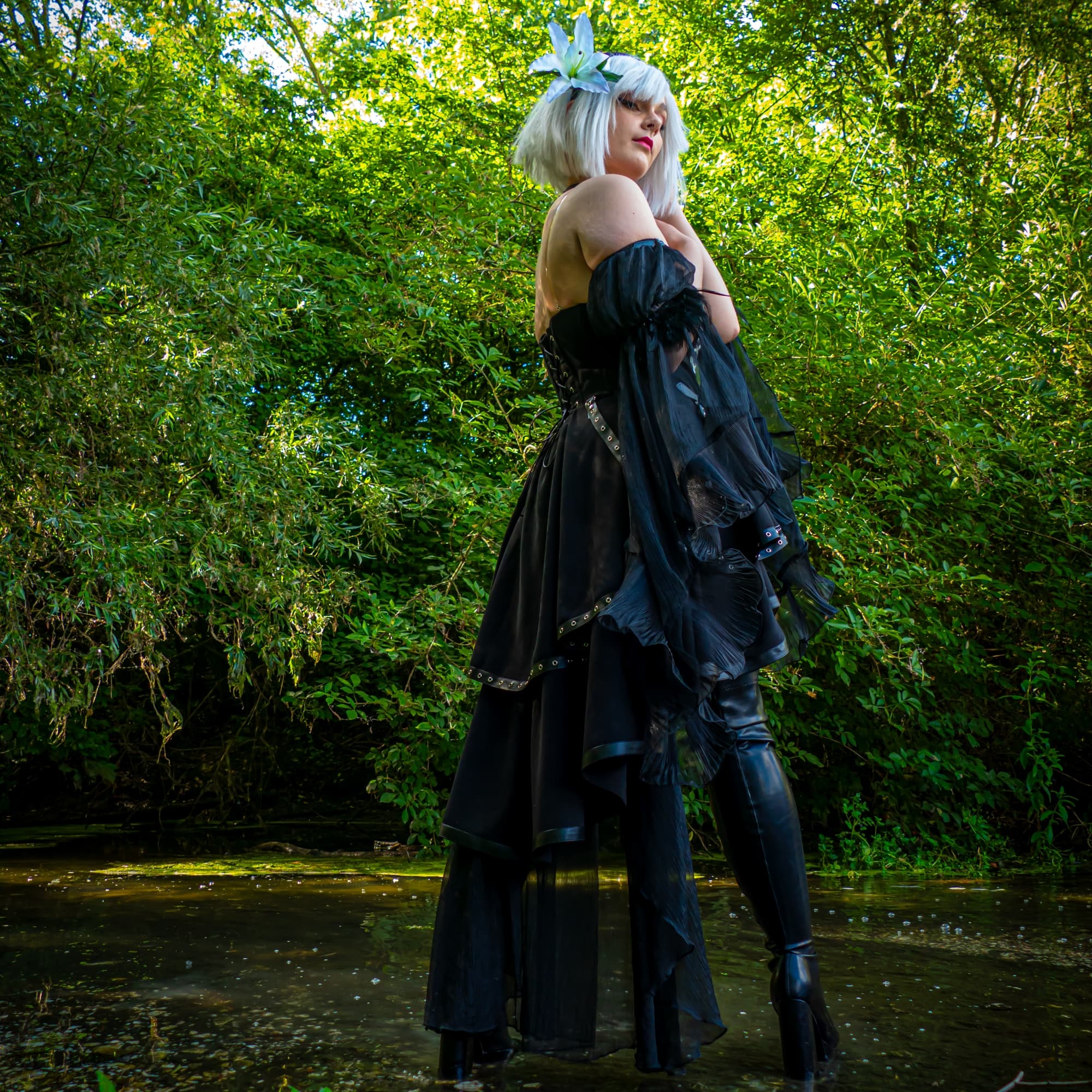2B, Médiéval  - NieR cosplay photoshoot cover