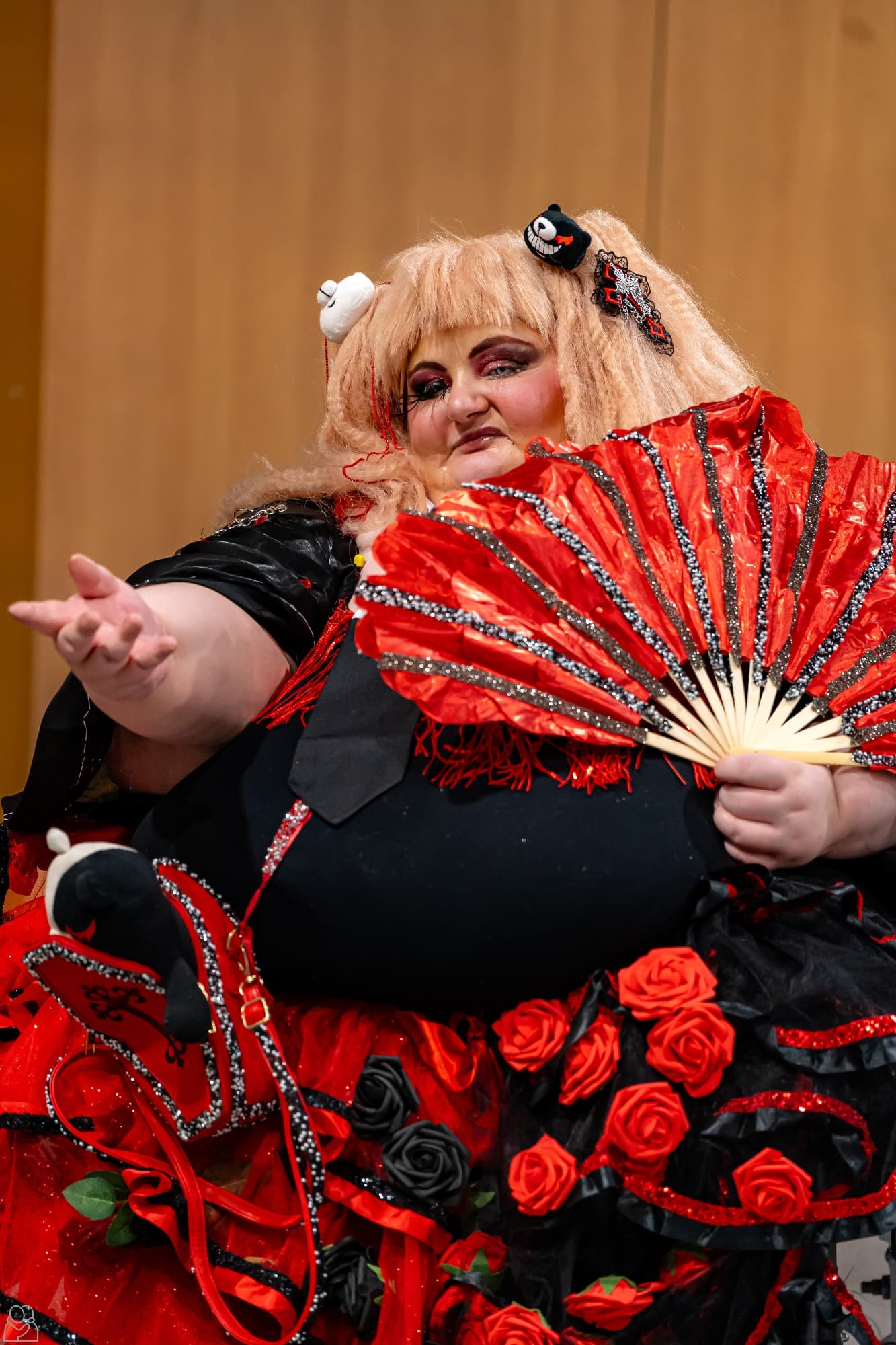Junko Enoshima  - Photo 2