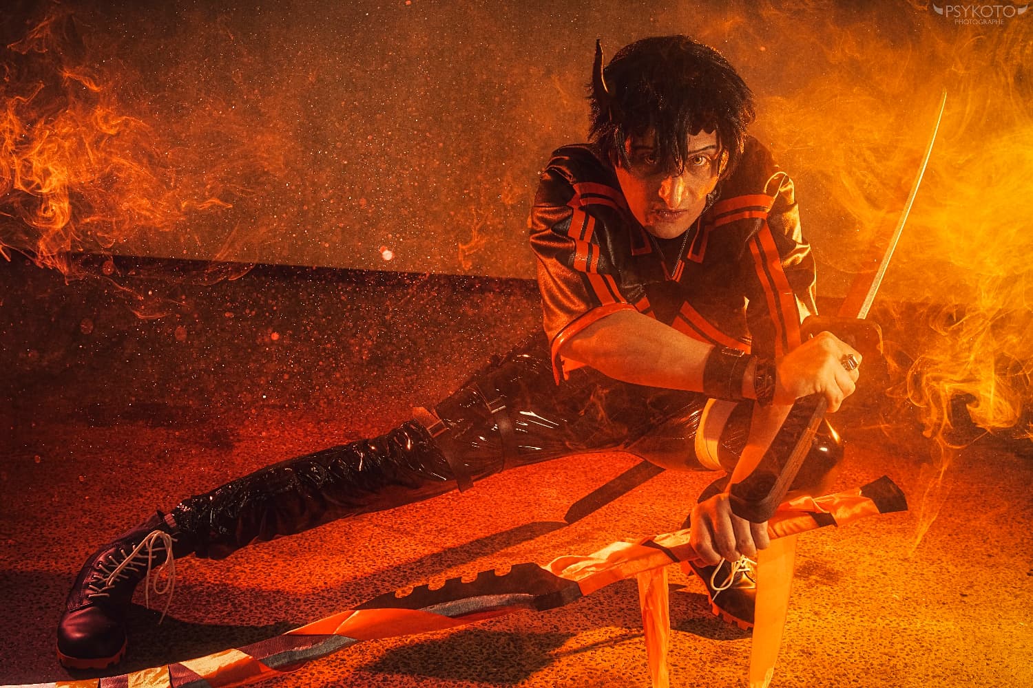 Flamebringer - Photo 2