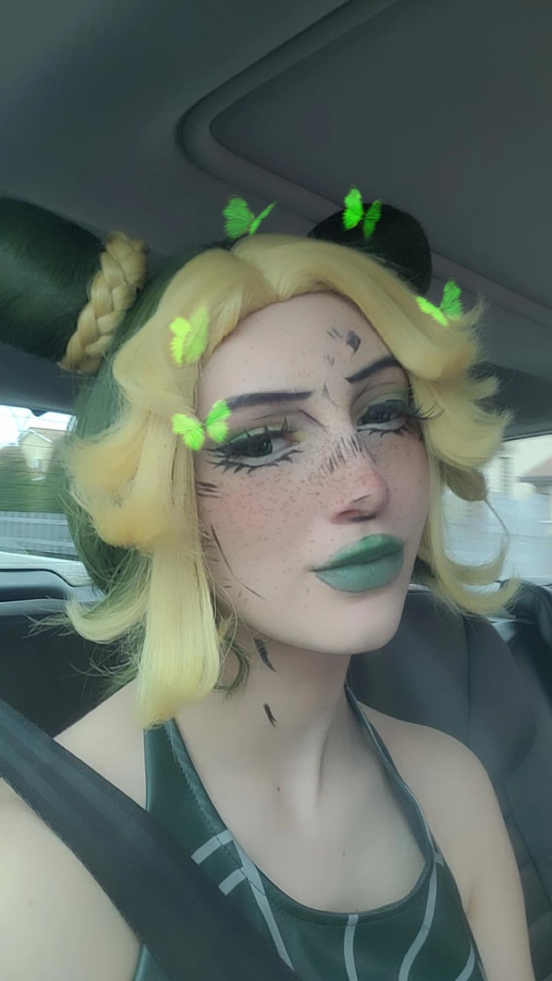Jolyne - Photo 1