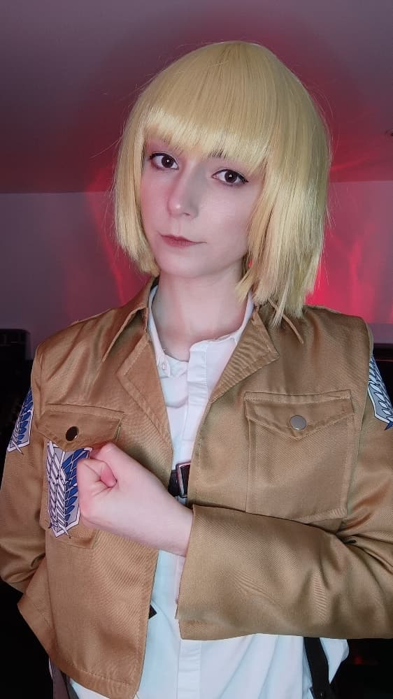 Armin Arlert  - Photo 1