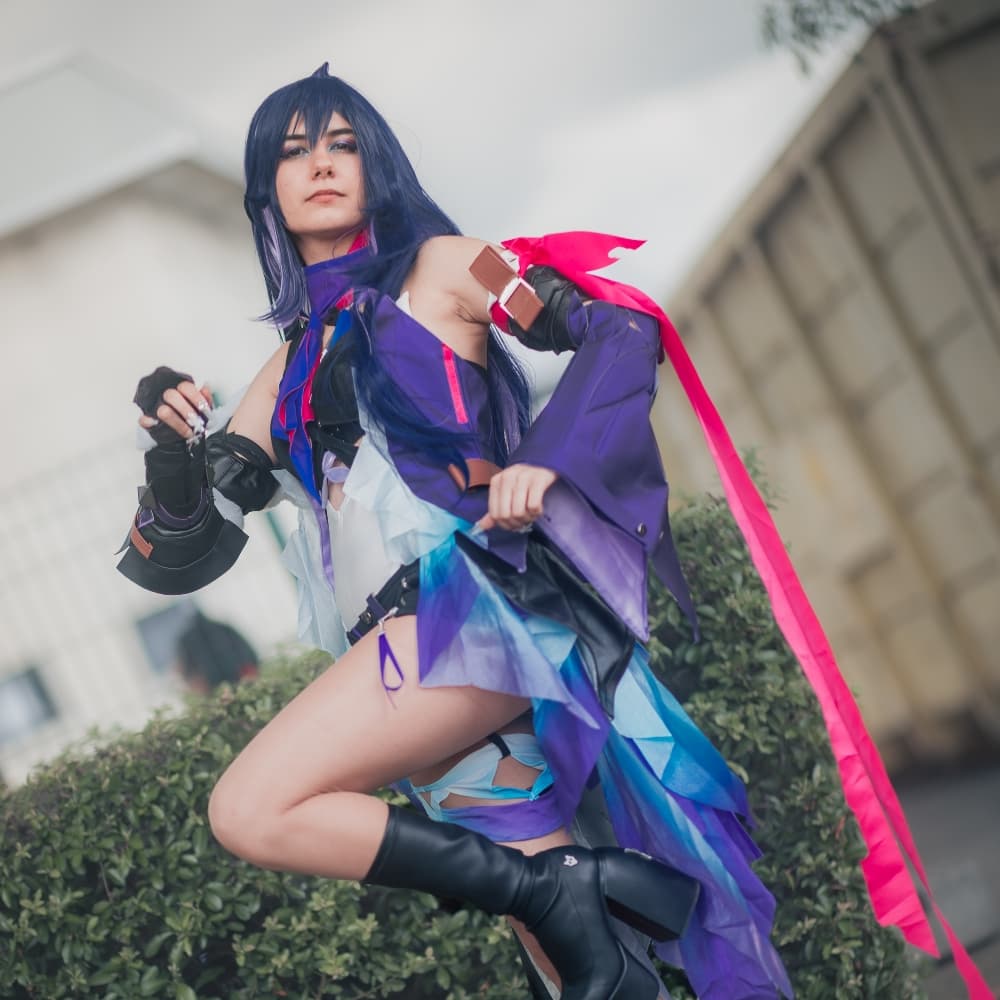 Seele - Honkai: Star Rail cosplay photoshoot cover