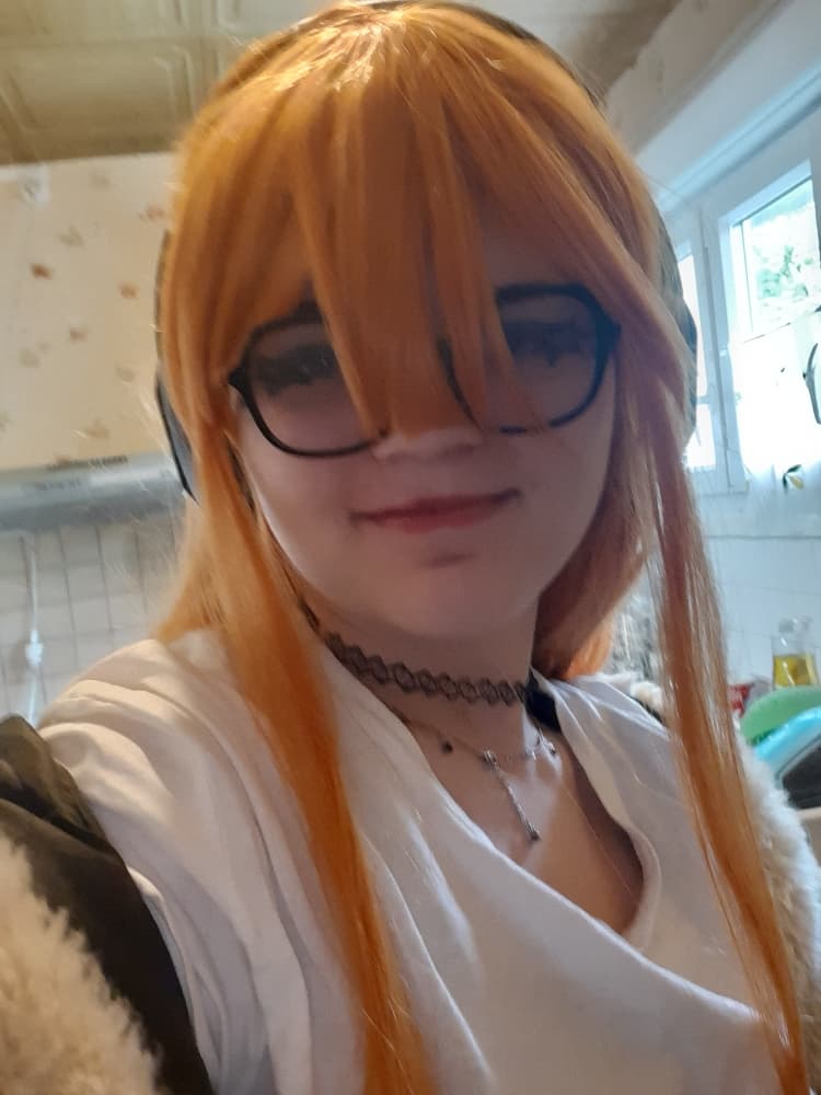 Futaba Sakura - Photo 4