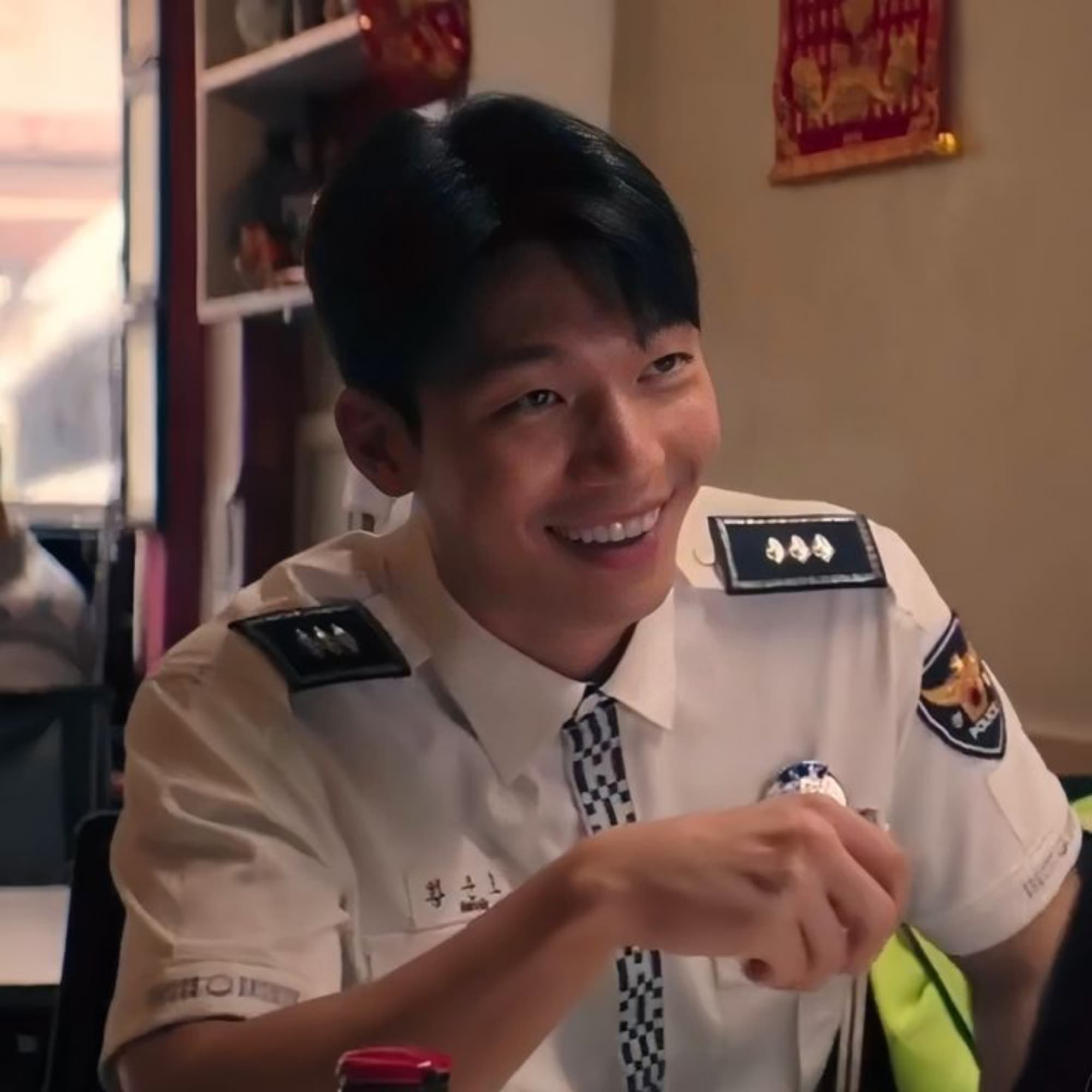 Jun-ho Officer