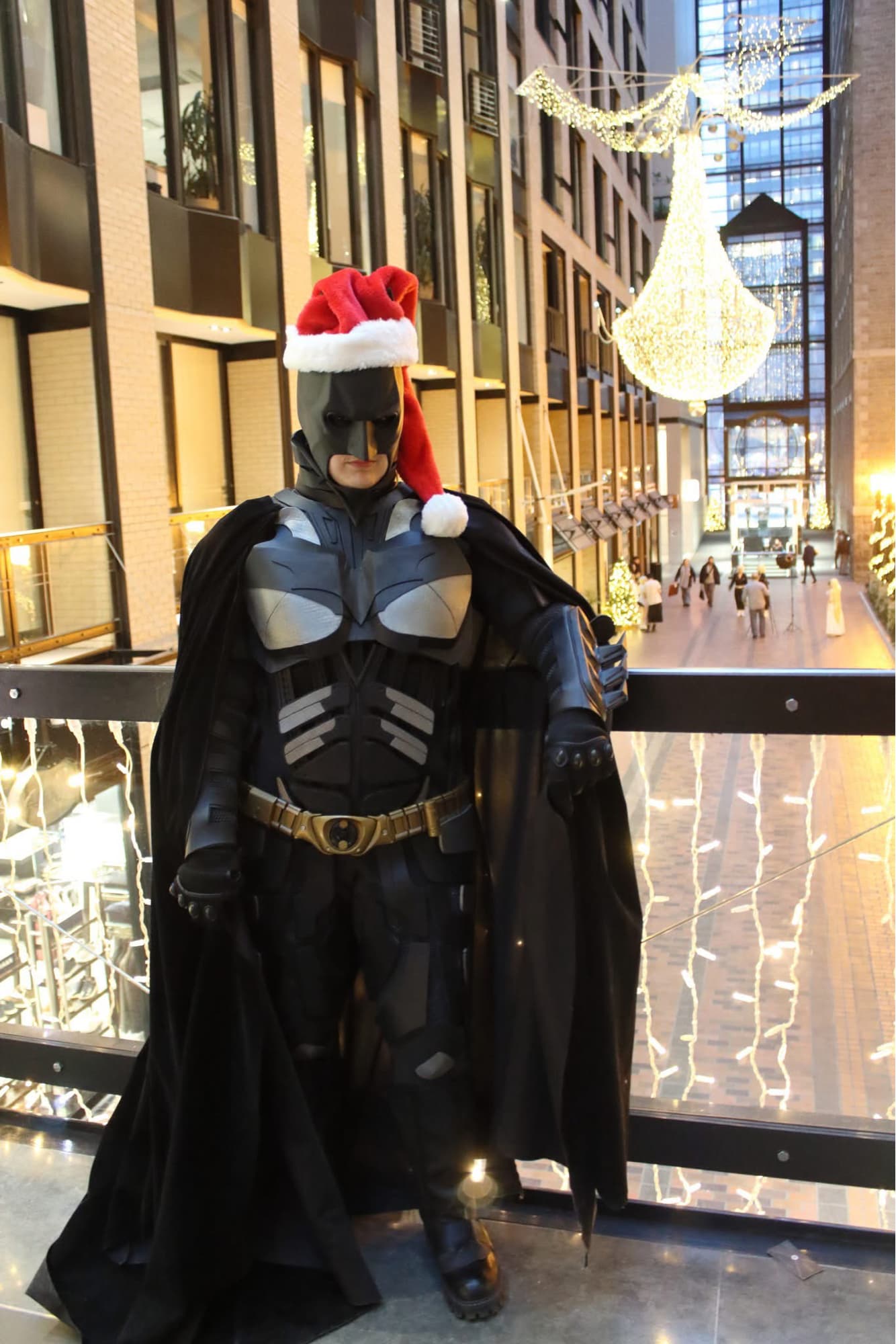 The Bat Santa - Photo 3