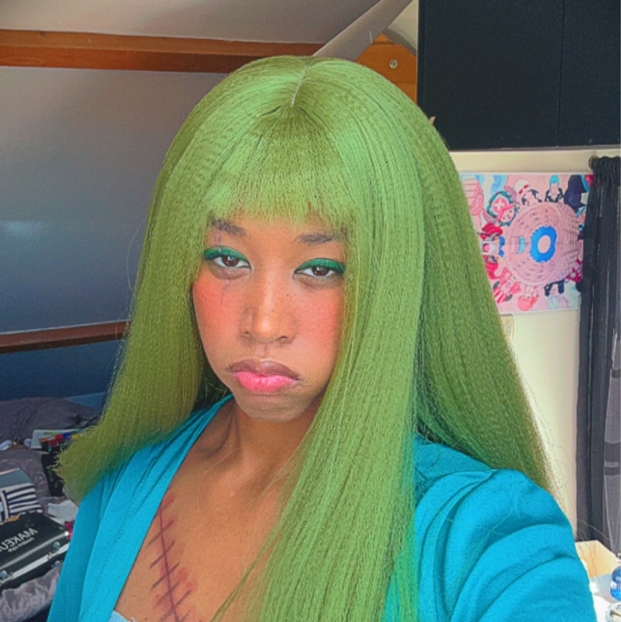 Zoro woman version - One Piece cosplay photoshoot cover