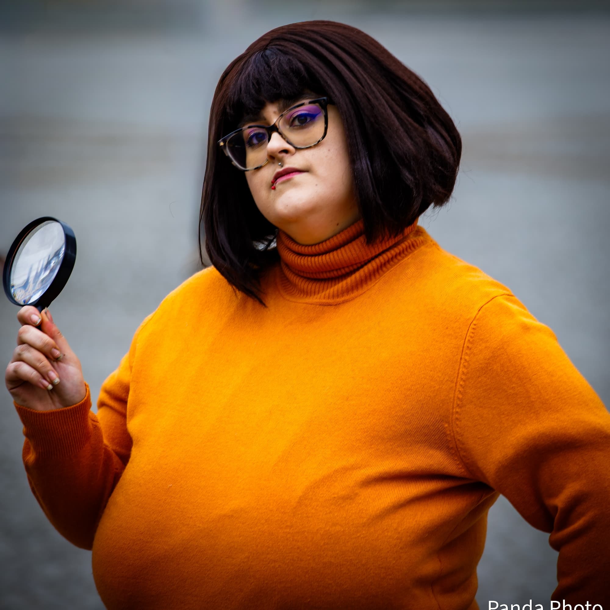 Vera - Punishing: Gray Raven cosplay photoshoot cover