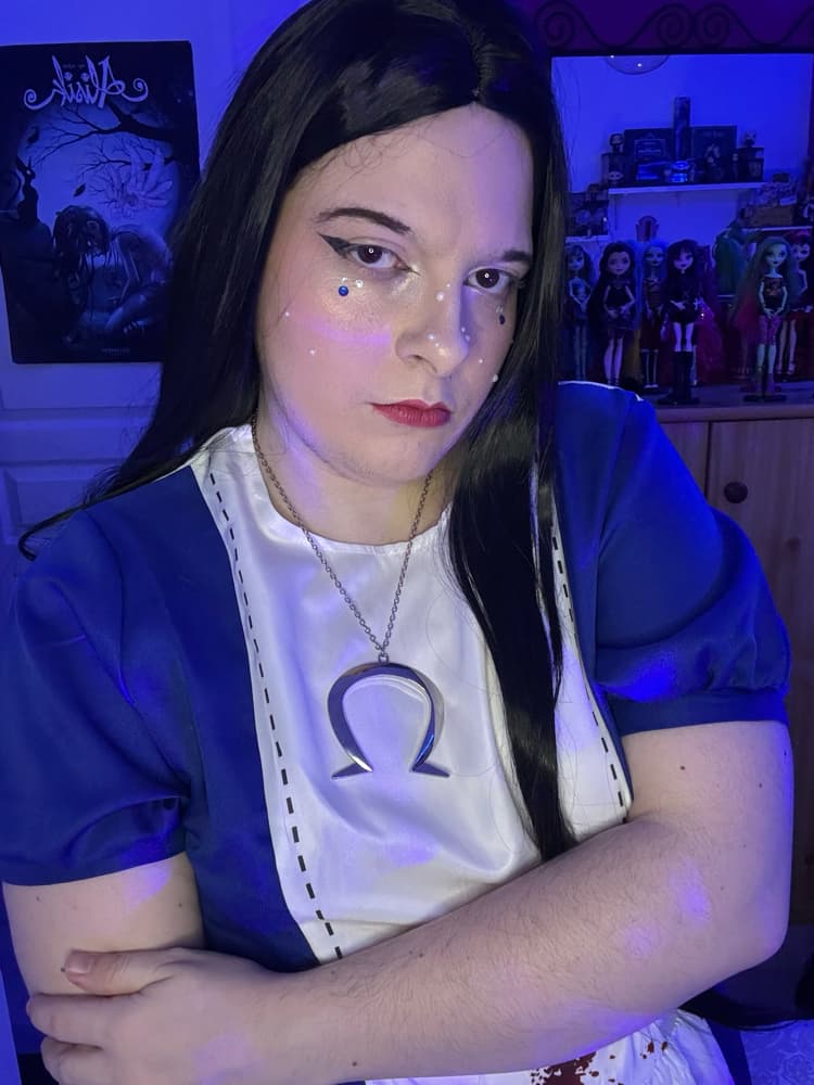 Alice Liddle - Photo 2