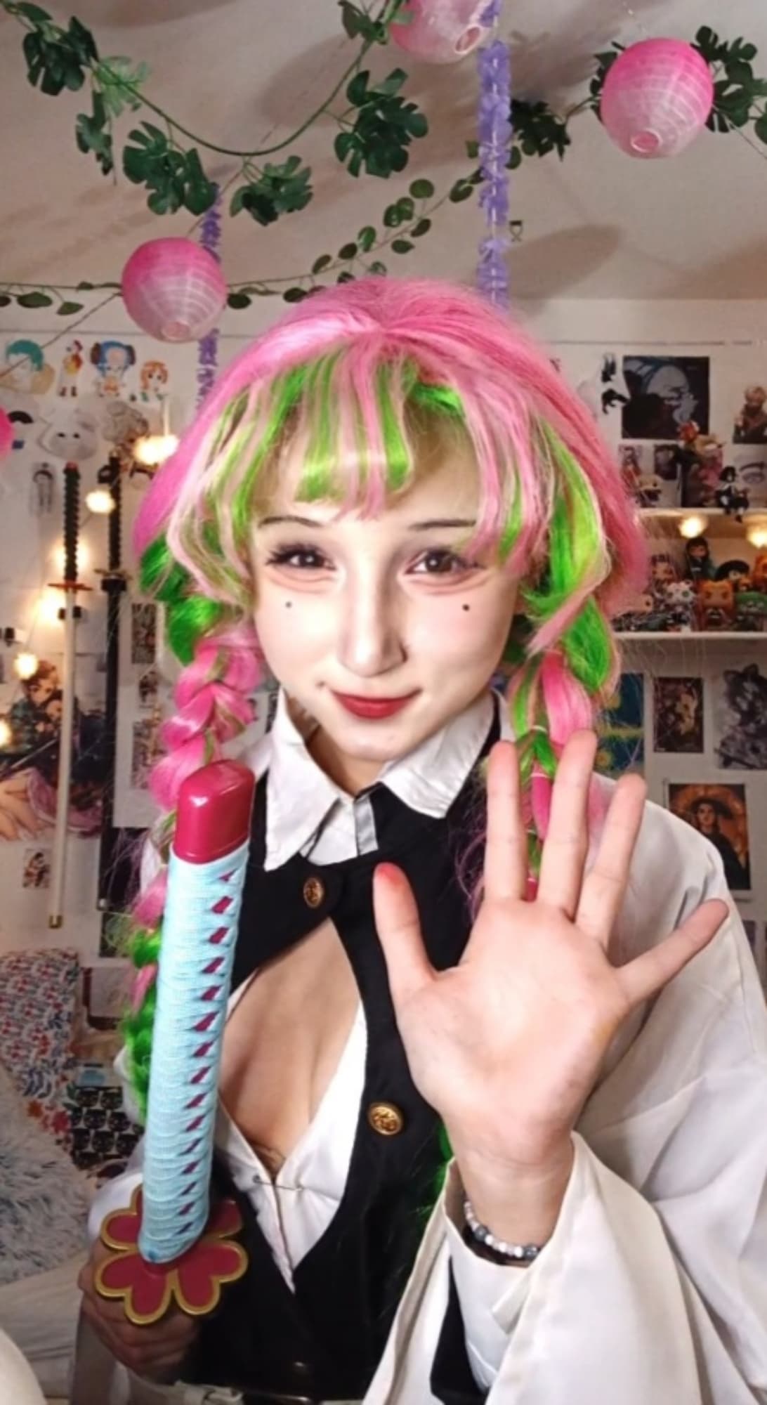 Mitsuri  - Photo 20