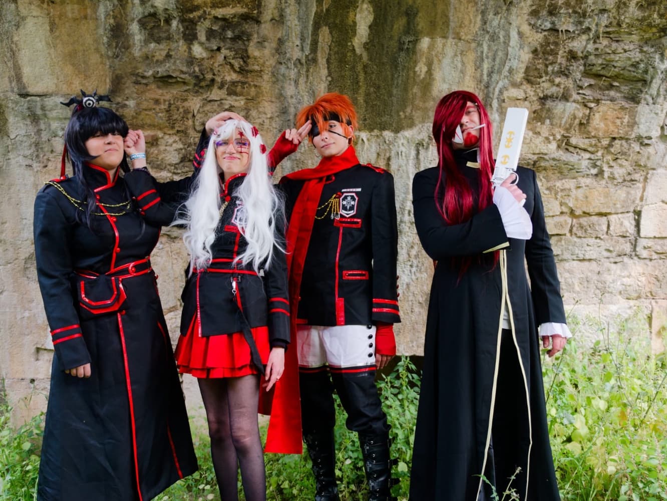 D gray man - Photo 1