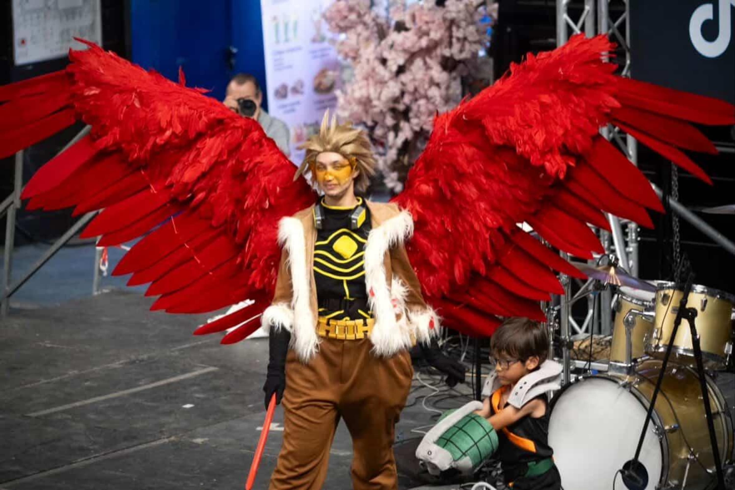 Hawks et mini bakugo - Photo 26