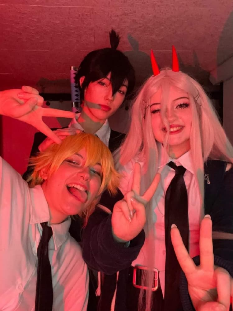 Aki Hayakawa - Photo 1