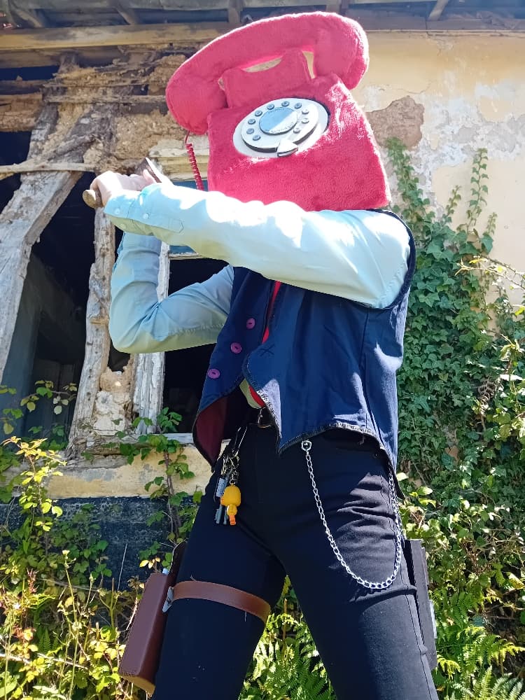 Phone guy - Photo 14