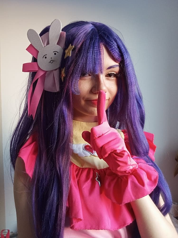 Ai Hoshino - Photo 5