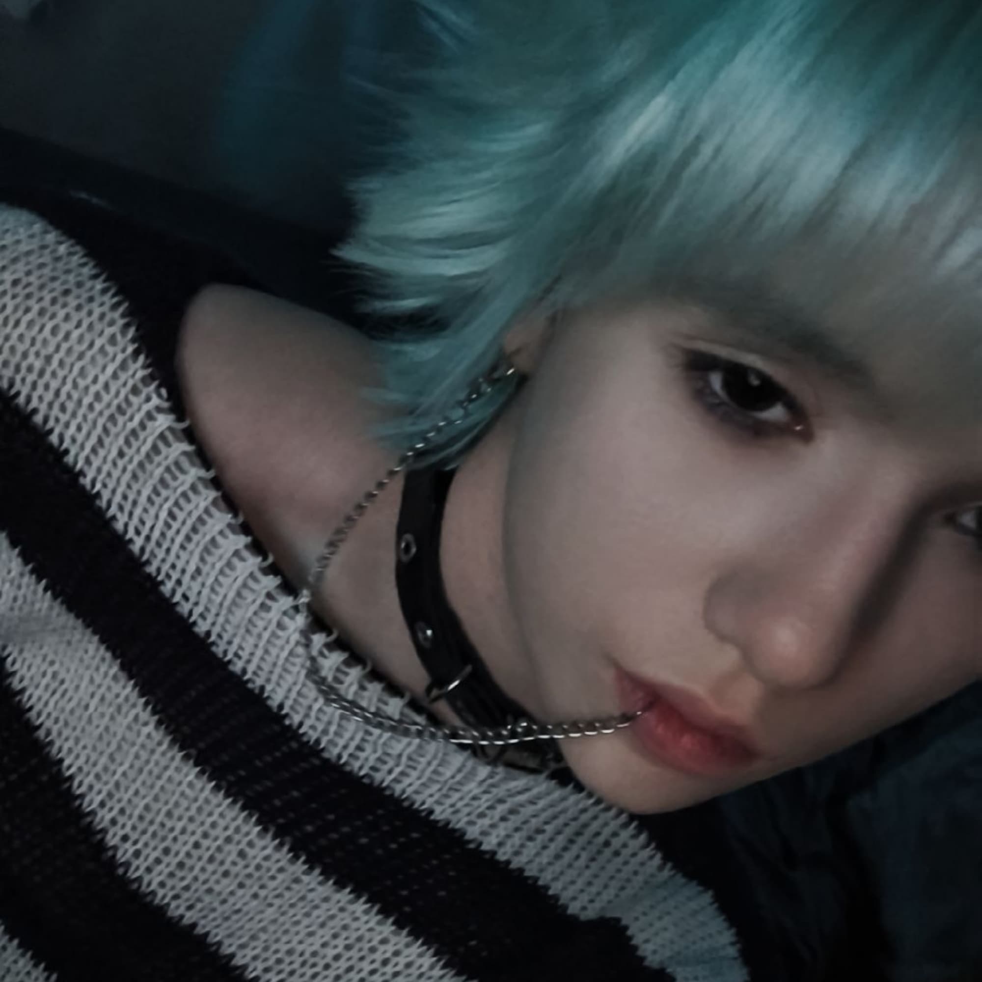 Shin - Nana cosplay photoshoot cover