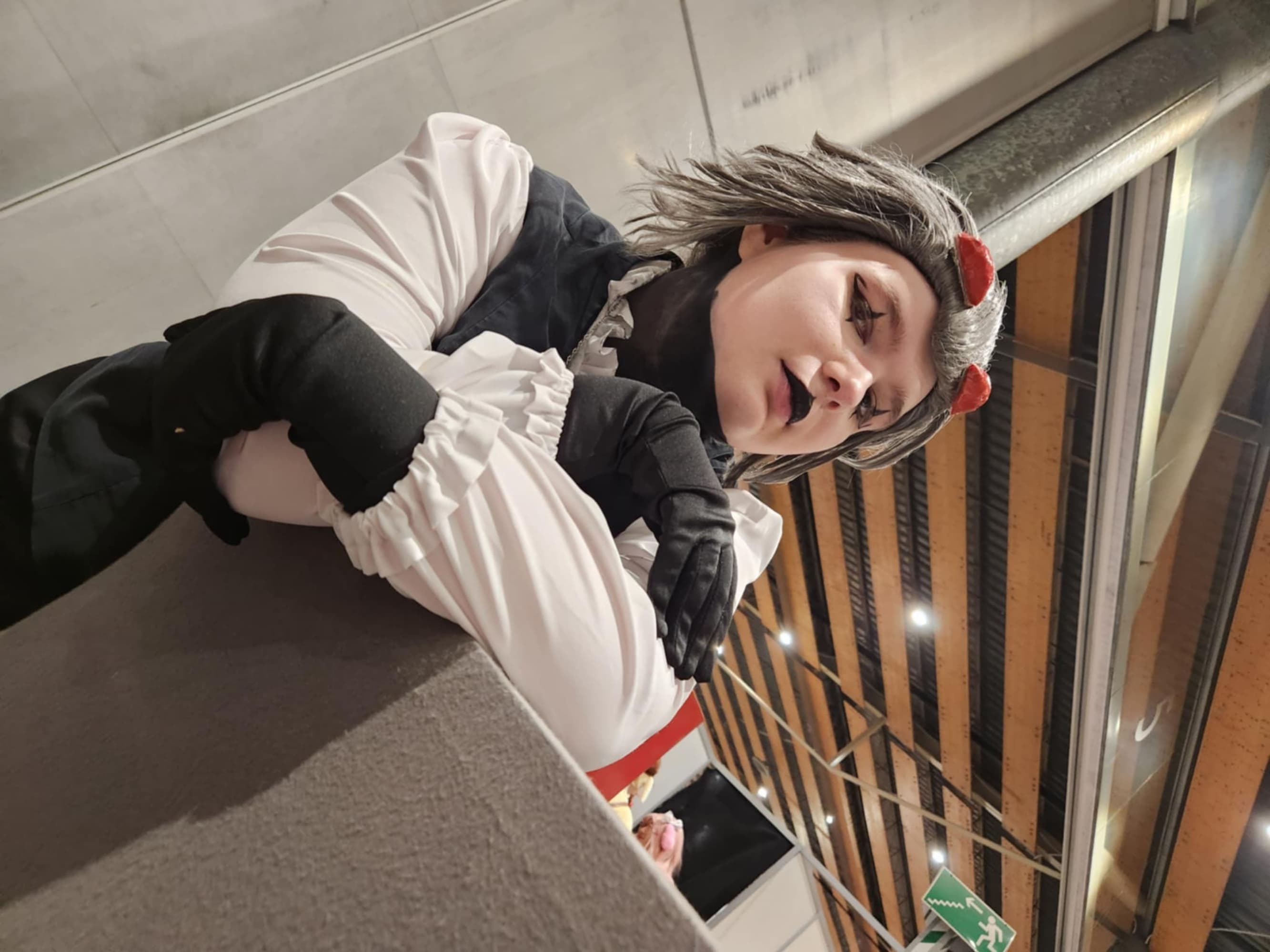 Stolas other outfit - Photo 7