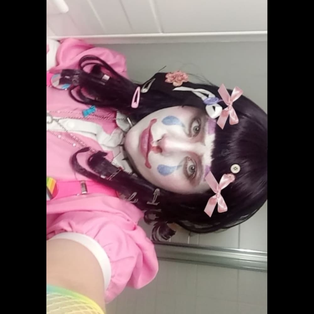 MIKAN TSUMIKI CLOWN  - Photo 1
