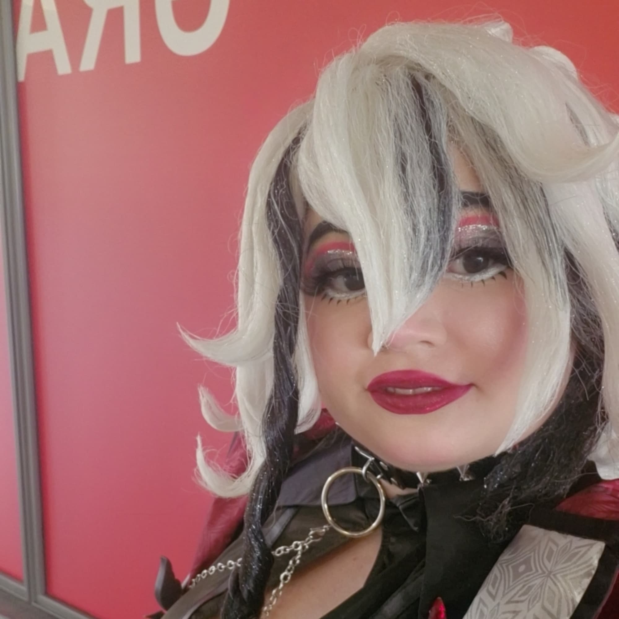 Arlecchino 2024 - Genshin Impact cosplay photoshoot cover