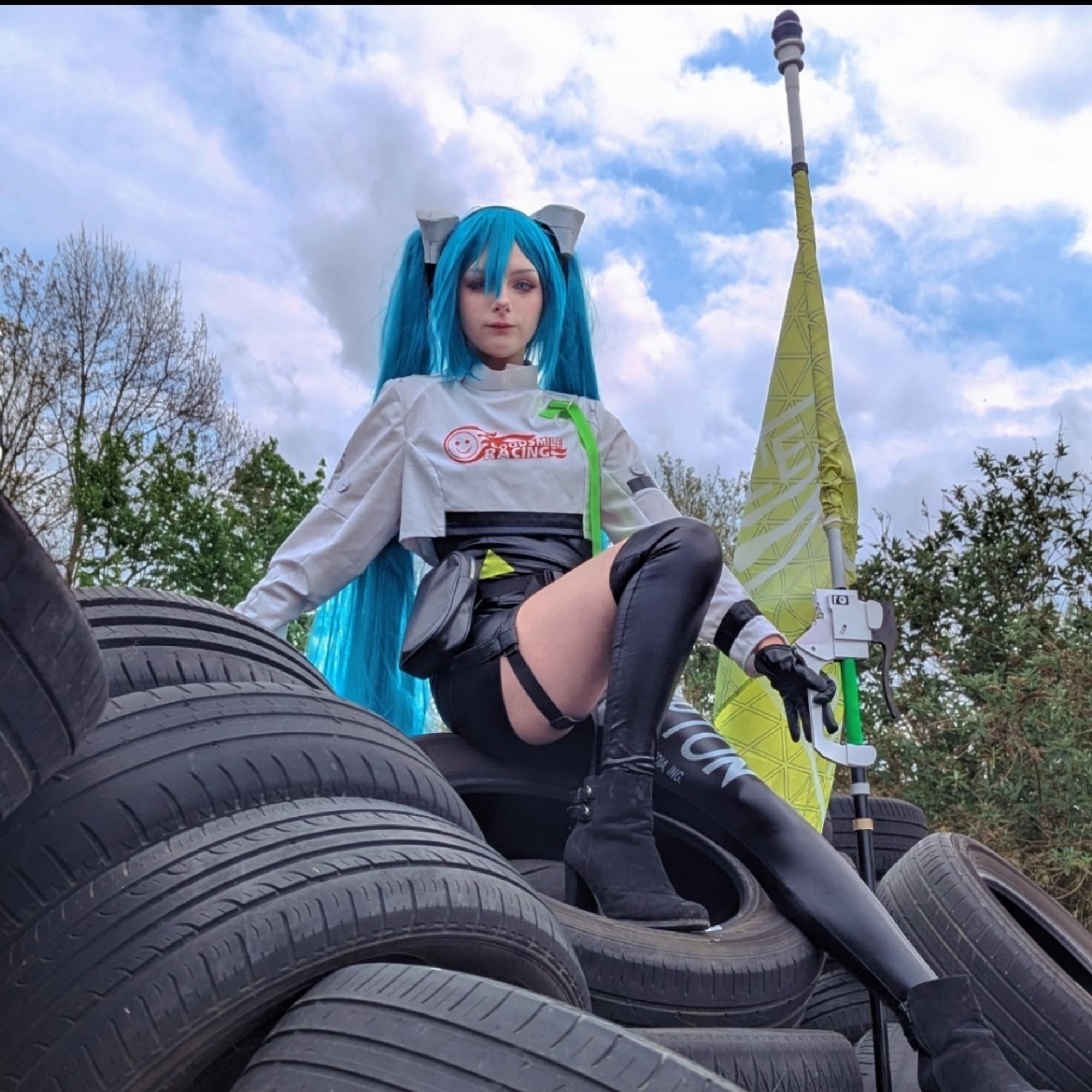 Miku racing  - Vocaloid cosplay photoshoot cover