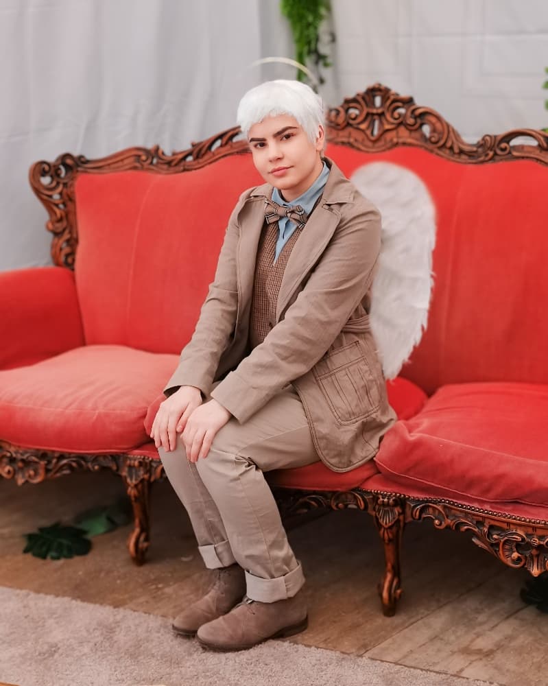 Aziraphale - Photo 1