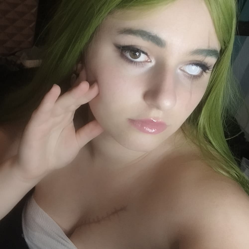 Fel zoro closet  - One Piece cosplay photoshoot cover