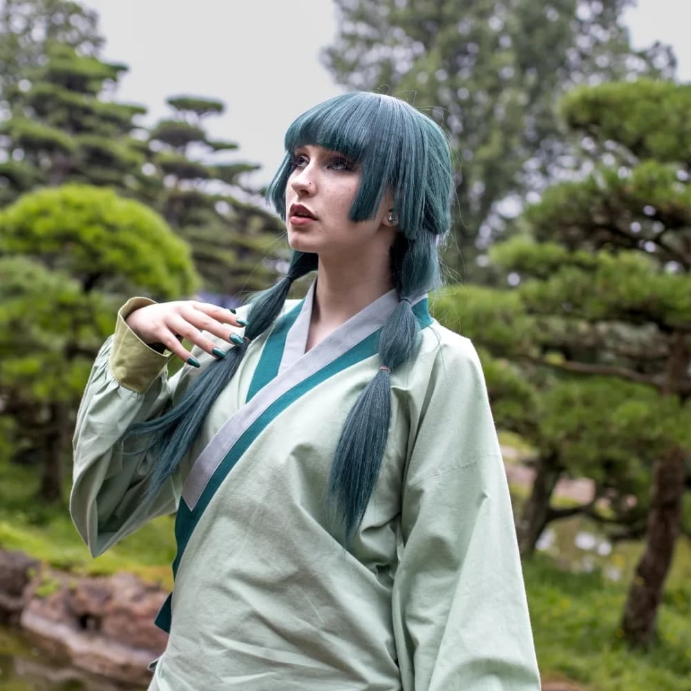 maomao - The Apothecary Diaries cosplay photoshoot cover