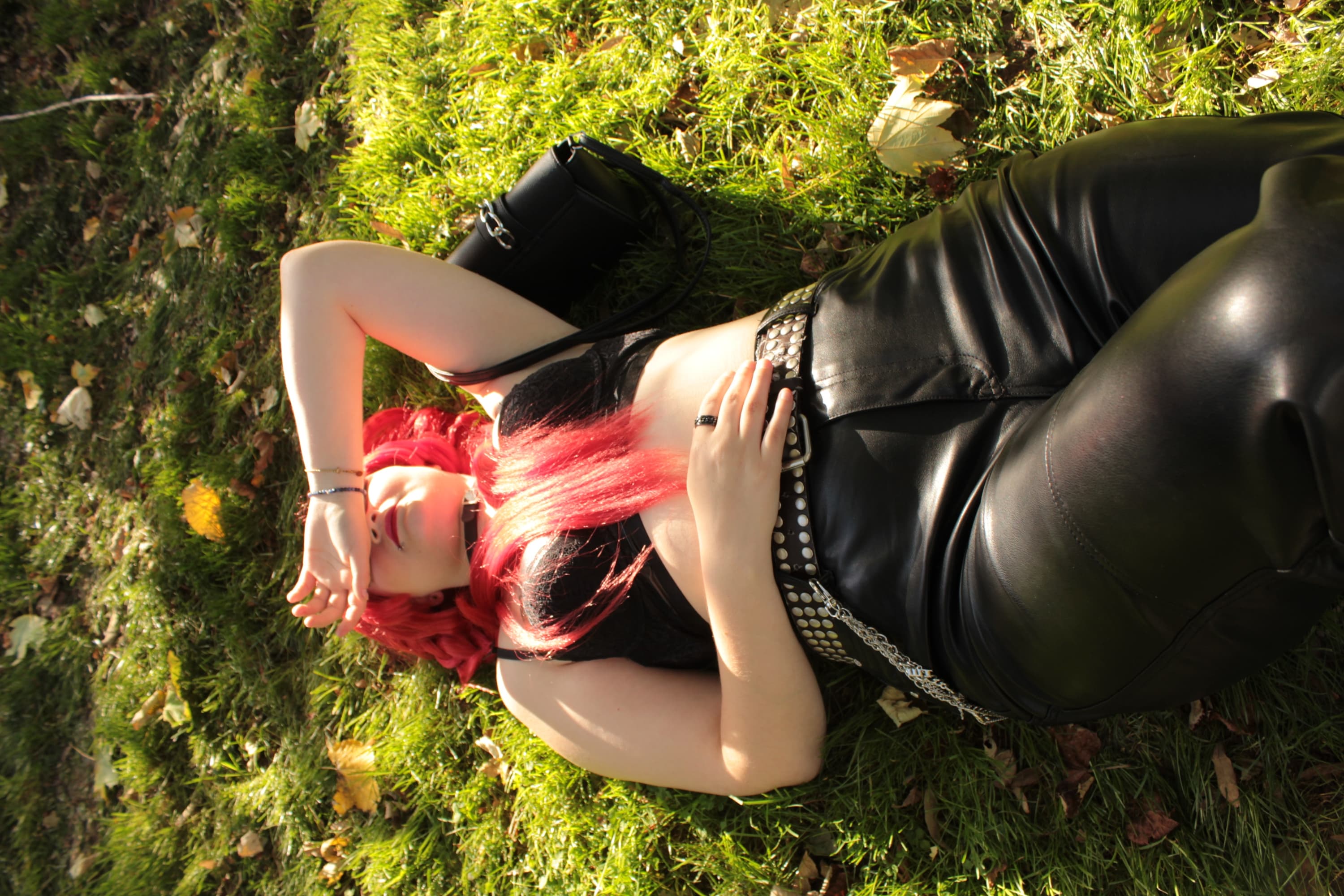 Nilou Rock - Photo 13