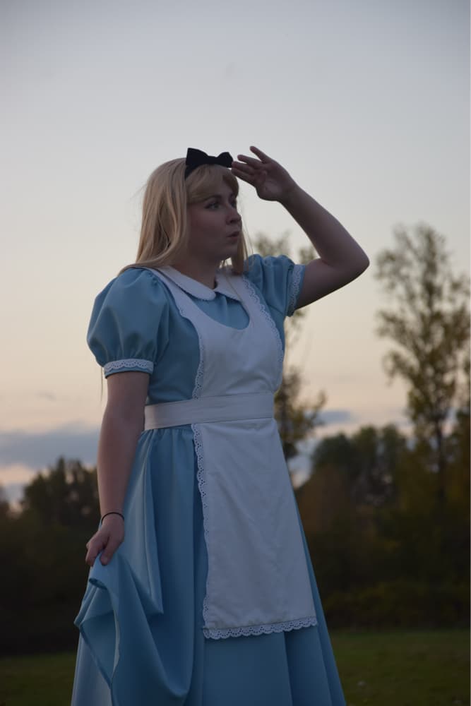 Alice  - Photo 8